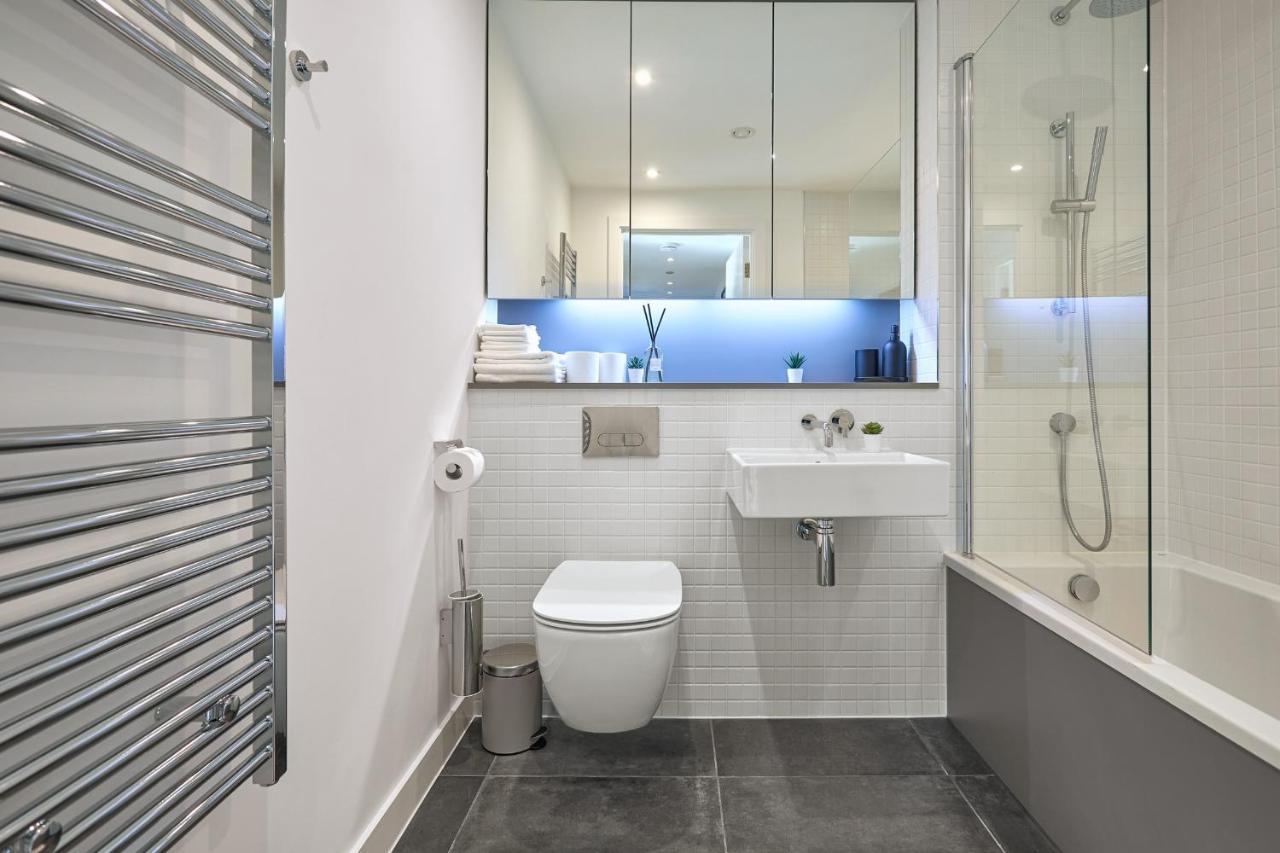 Morden Lovely 3Bedroom Apartment London Abbey Wood Zewnętrze zdjęcie