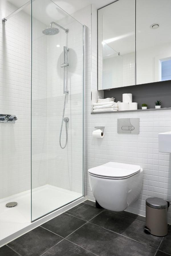Morden Lovely 3Bedroom Apartment London Abbey Wood Zewnętrze zdjęcie